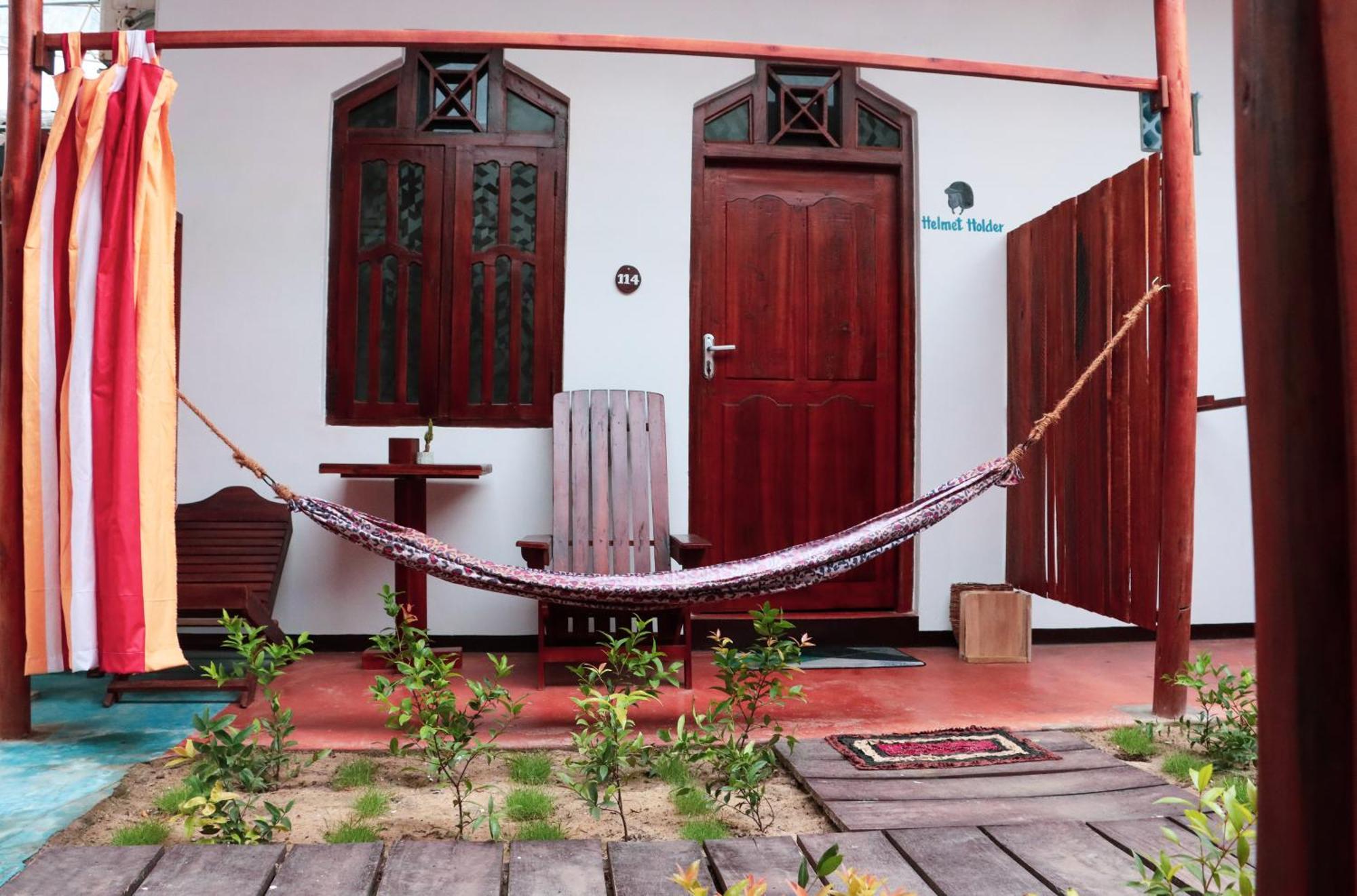 Surfers Park Arugambay Bed & Breakfast Arugam Bay Exterior photo