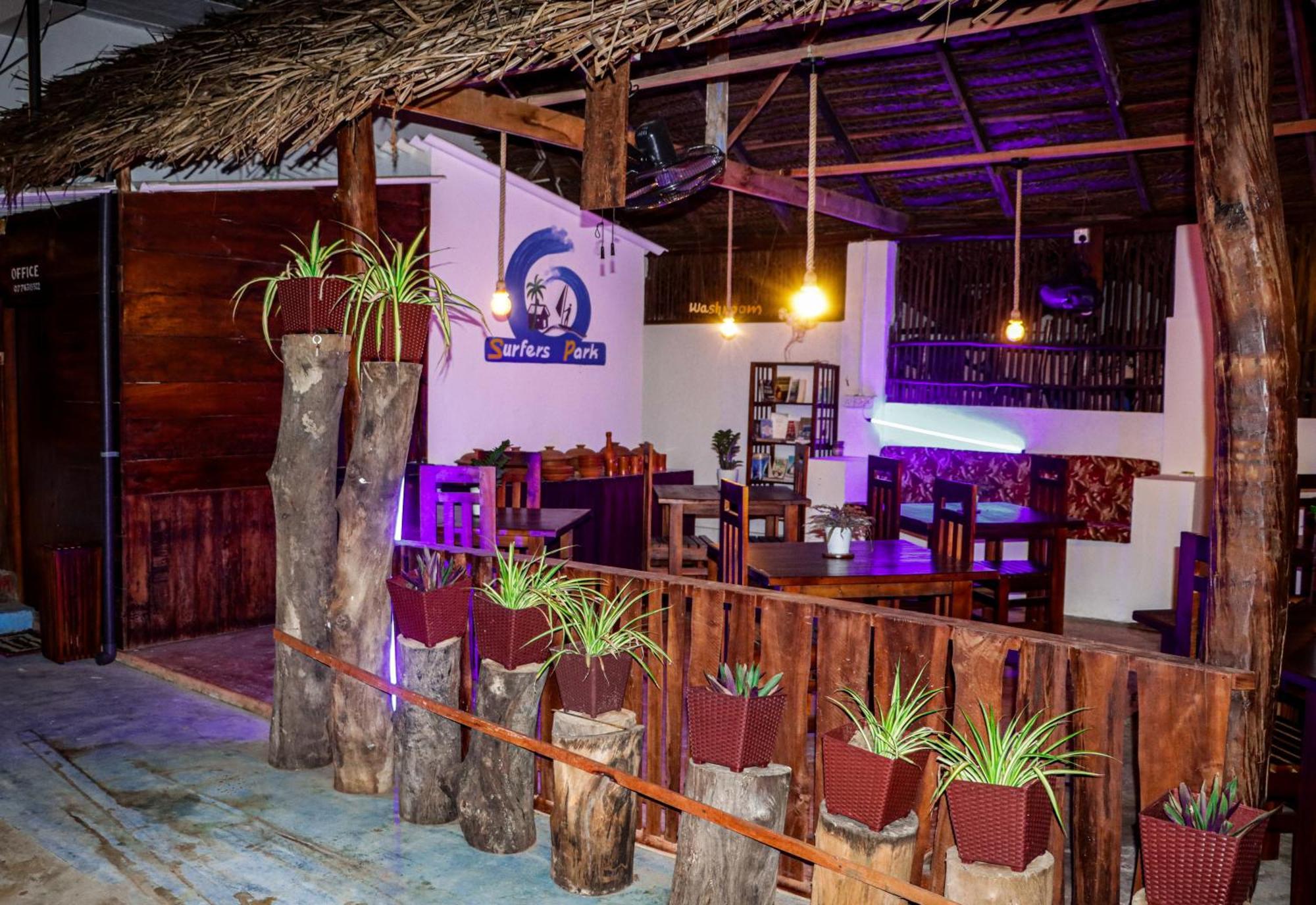 Surfers Park Arugambay Bed & Breakfast Arugam Bay Exterior photo