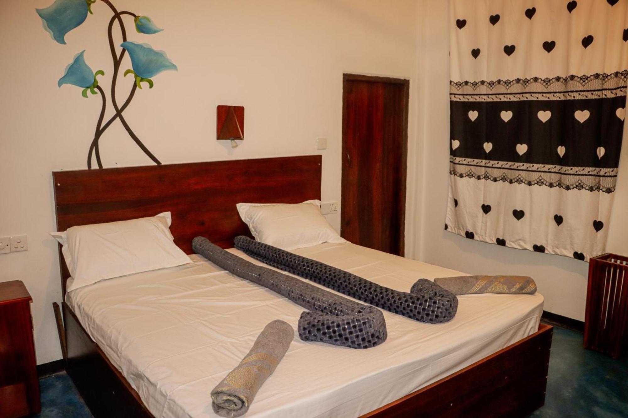 Surfers Park Arugambay Bed & Breakfast Arugam Bay Exterior photo
