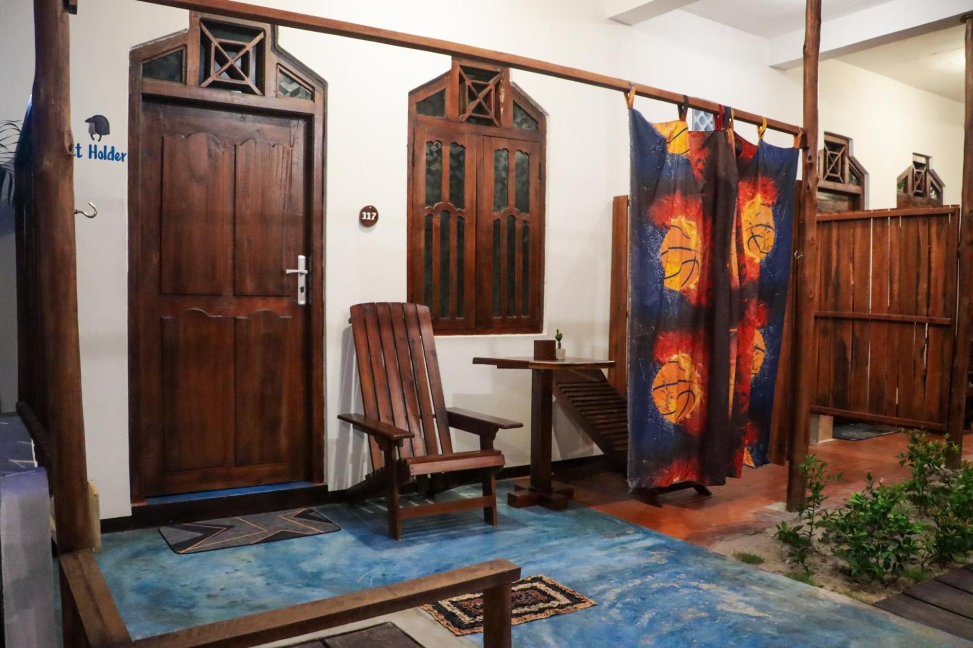 Surfers Park Arugambay Bed & Breakfast Arugam Bay Exterior photo