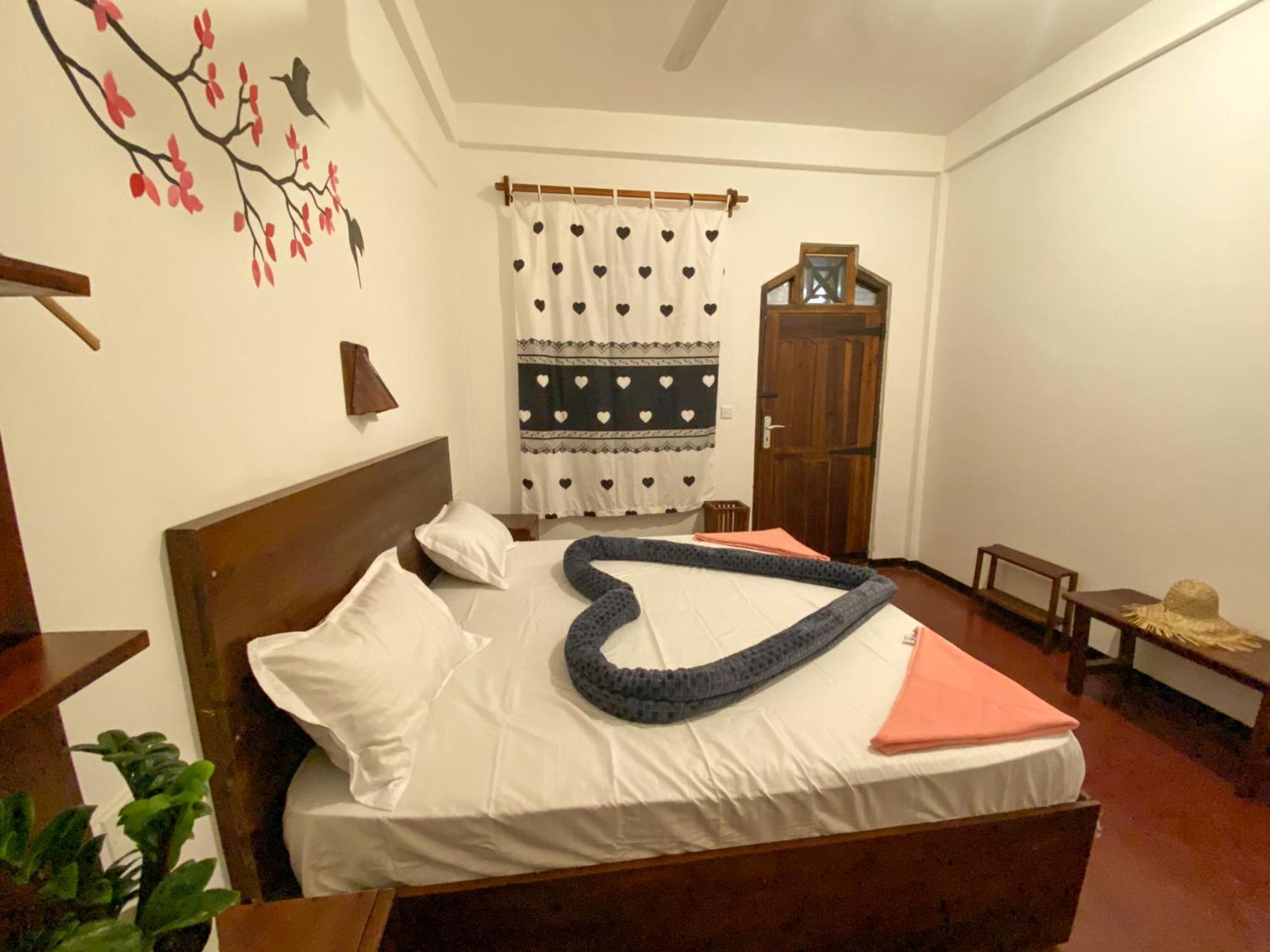 Surfers Park Arugambay Bed & Breakfast Arugam Bay Exterior photo