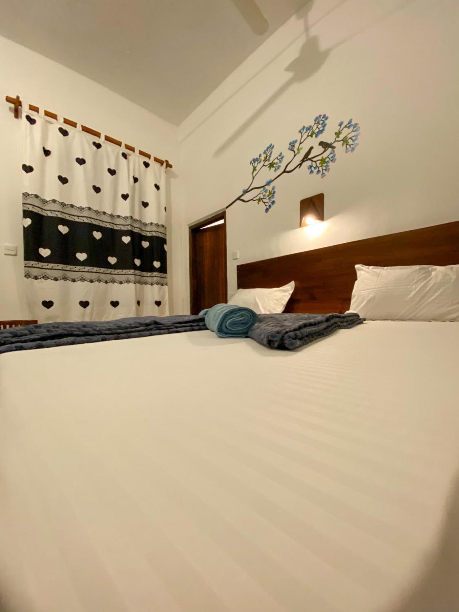 Surfers Park Arugambay Bed & Breakfast Arugam Bay Exterior photo