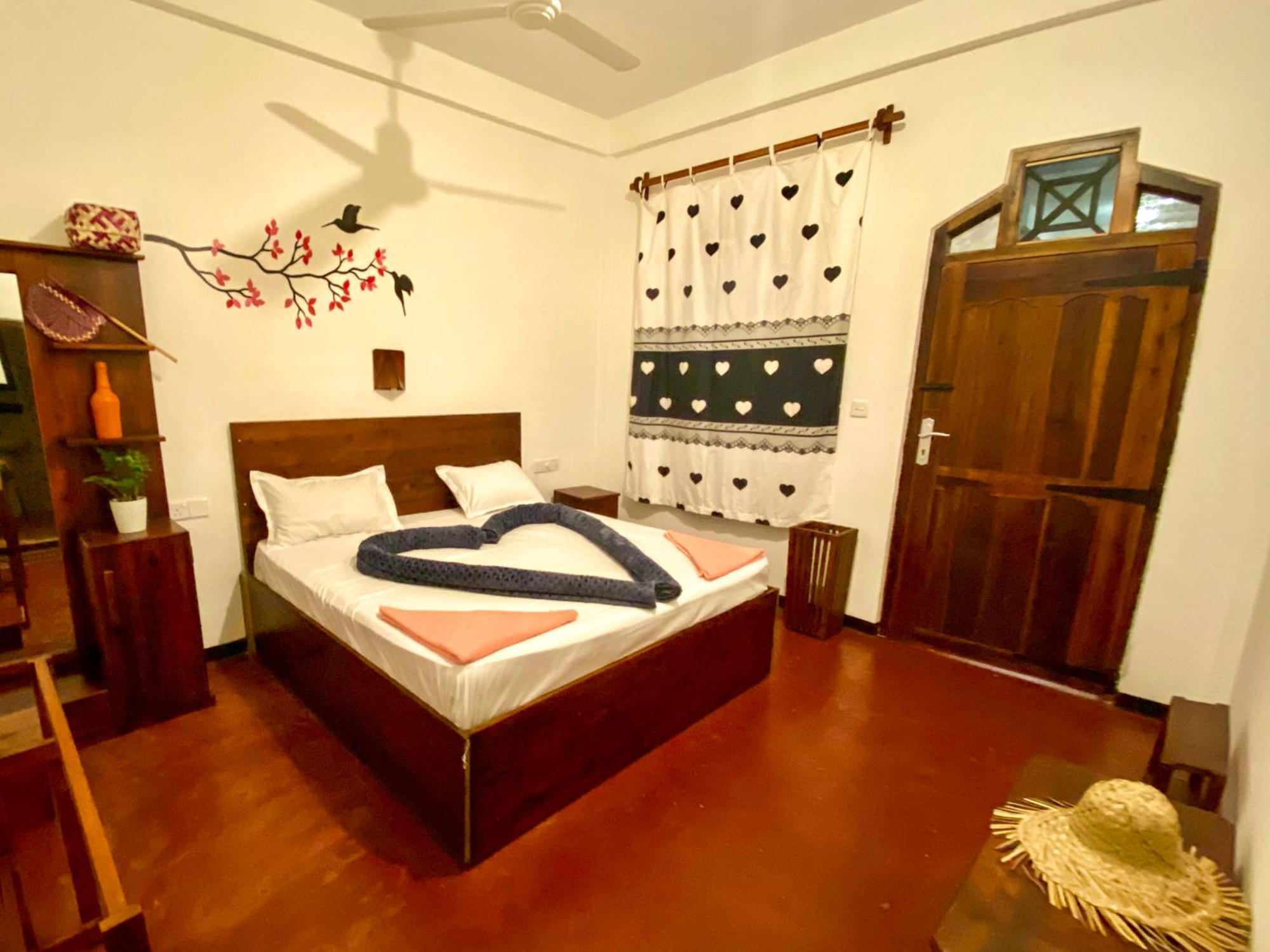 Surfers Park Arugambay Bed & Breakfast Arugam Bay Exterior photo